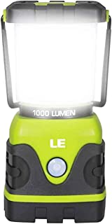 LE Linterna de Camping- Farol de Camping Regulable 1000 Lumen- 4 Modos Luz de Emergencia- Luces de Tienda Resistentes al Agua para Camping- Senderismo- Pesca- Cortes de Energia- 3 x D con pilas